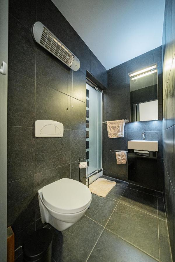Appartement Miete - Dichtbij Strand En Winkels 布列登 外观 照片