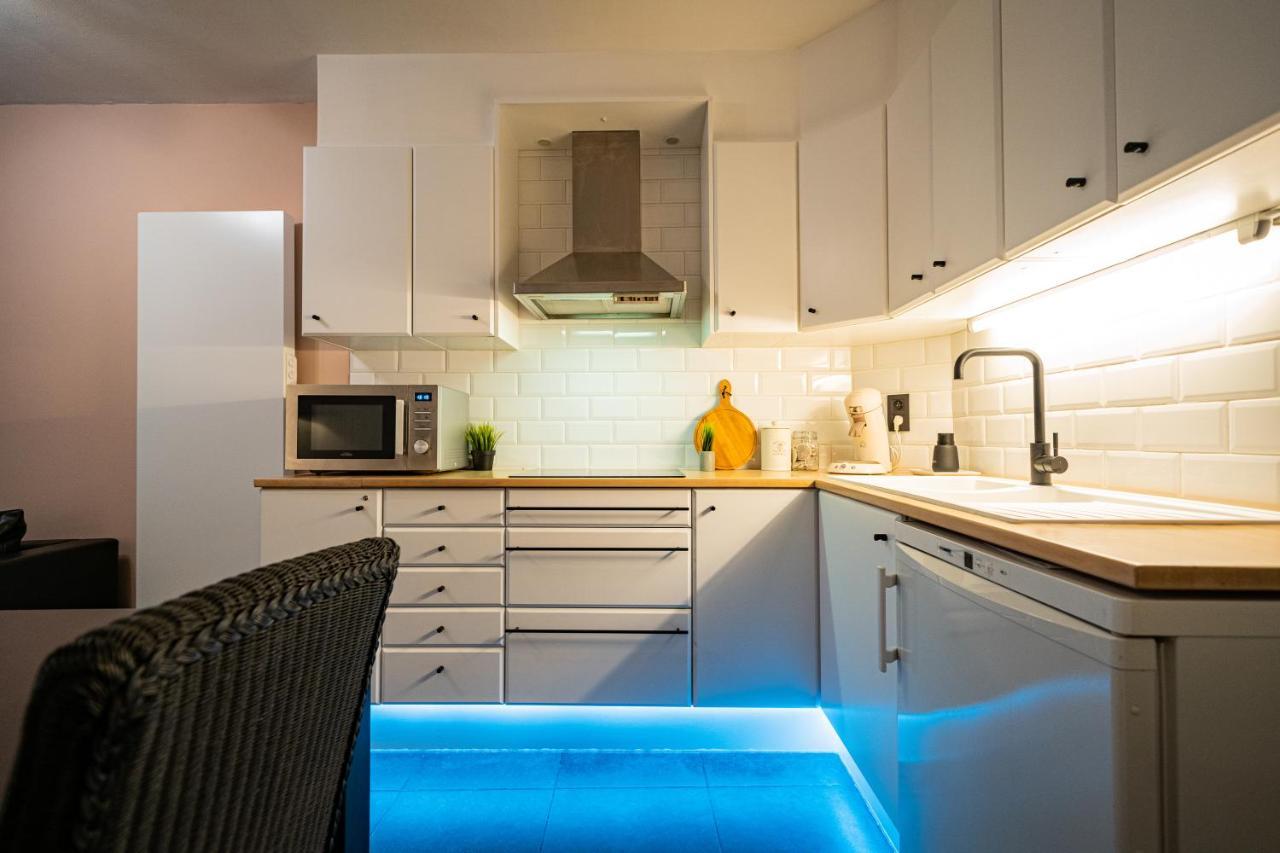 Appartement Miete - Dichtbij Strand En Winkels 布列登 外观 照片